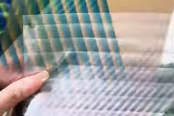 Pellicola decorativa in vetro rialzato